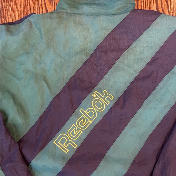 Vintage 90s Reebok Jacket - Picture 10 of 13